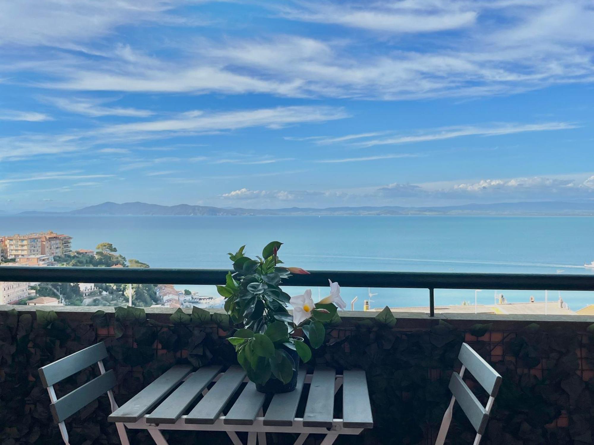 Porto Santo Stefano Vista Mare + Parcheggio Gratuito Apartment ภายนอก รูปภาพ